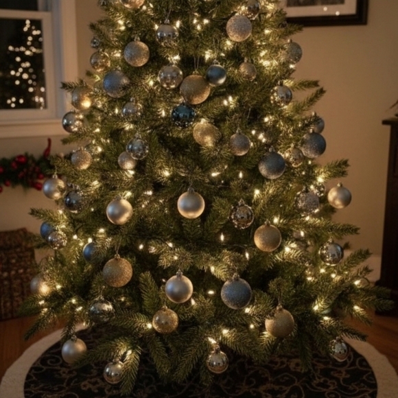 Target Other - Christmas Ornaments Blue Silver And Gold 30mm (Vase Sold Separately) (New)